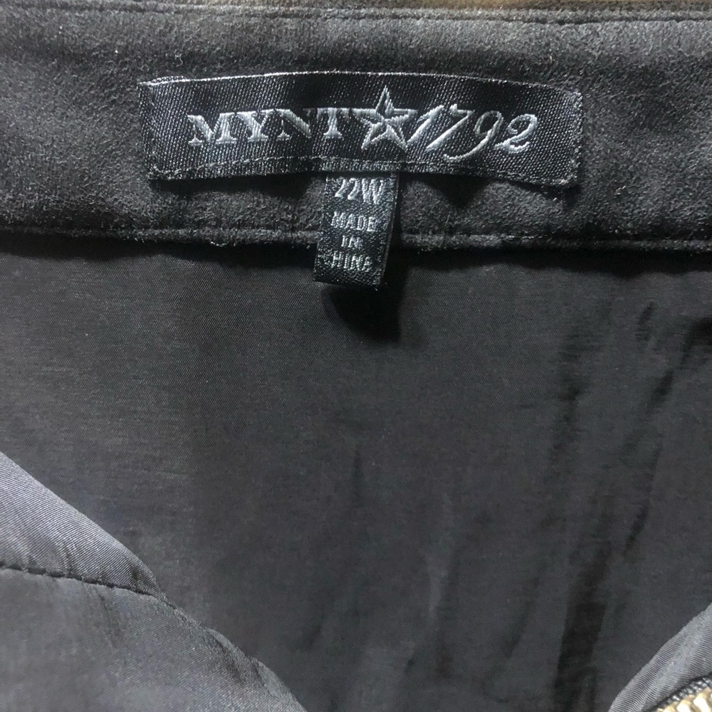 MYNT 1792 Suede Black Skirt 22W